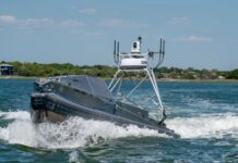 Αμερικανική “πρώτη” στην πολεμική χρήση μη επανδρωμένων επιφανείας – για επιτήρηση στον Περσικό